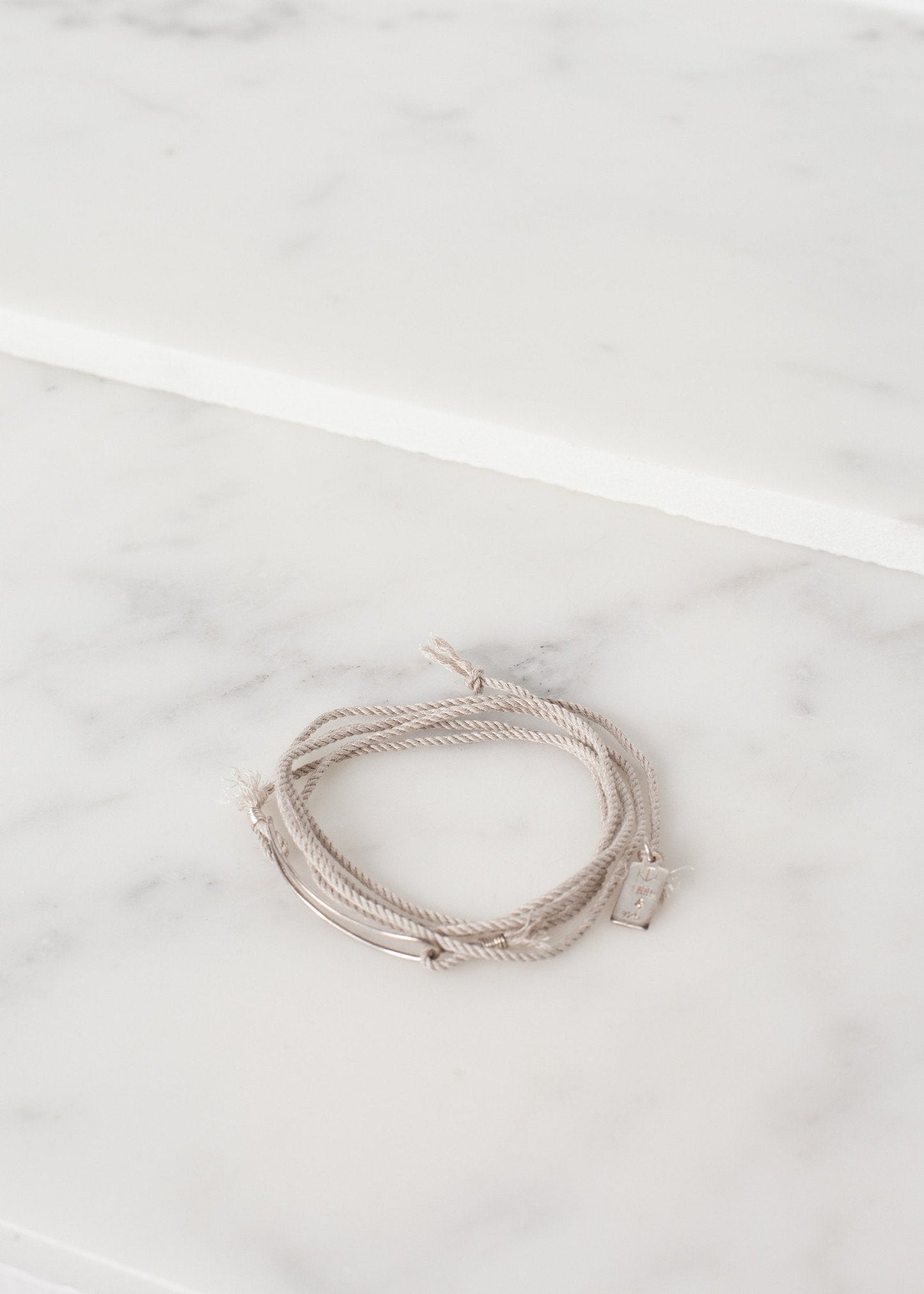 Bracelet 85 en Soie Grise/Argent