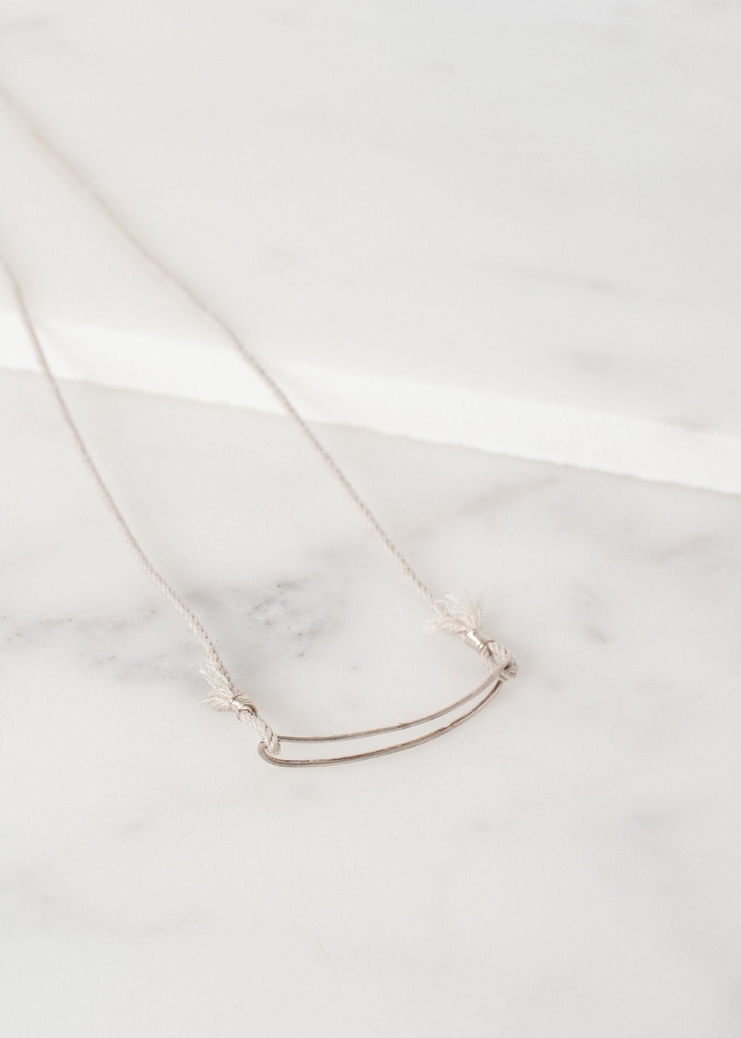 Bracelet 85 en Soie Grise/Argent